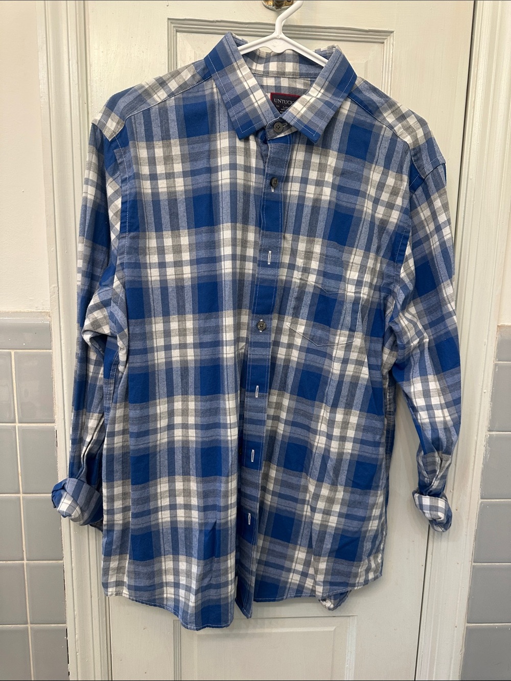 UNTUCKit Light Weight Button Down